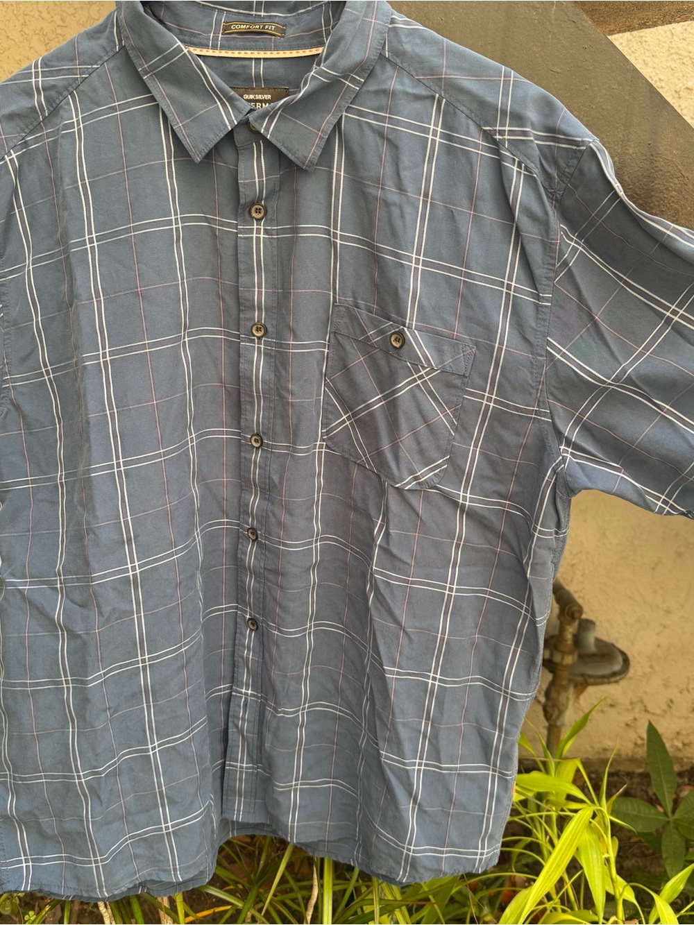 Quiksilver Men's Navy Blue Plaid Short-Sleeve Button-Down Shirt Size 2XL